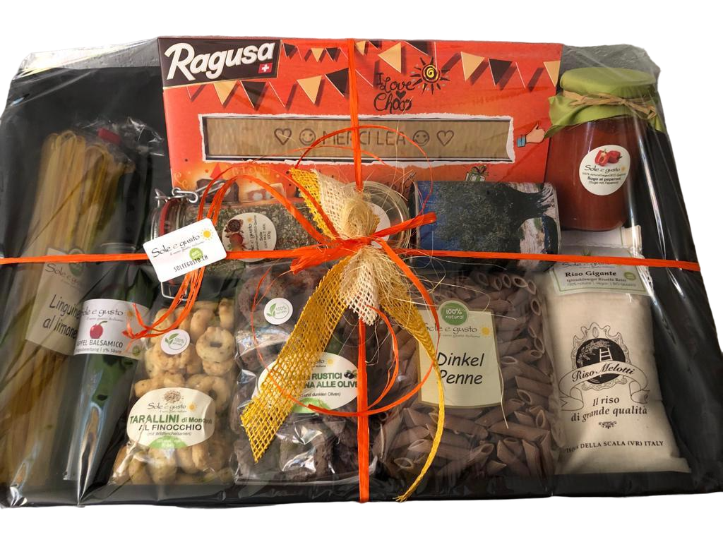 Soleegusto-Geschenk in Recycling-Box mit eigenem individuellen Geschenk--bild geschenkkorb mit ragusa
